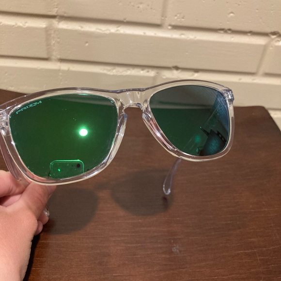 Oakley Frogskin Sunglasses with Green Lenses - Picture 2 of 5